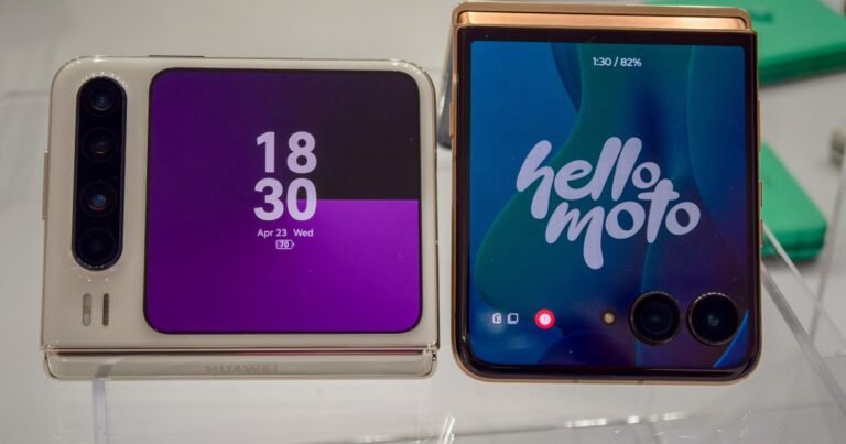 Huawei's answer to the Moto Razr Ultra 2025 has me wondering who's right