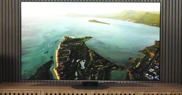 The Hisense U8N, a 4 out of 5 QLED TV, is on sale