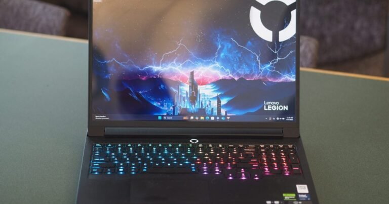 Lenovo Legion Pro 7i review: Blackwell and Arrow Lake make an impressive debut